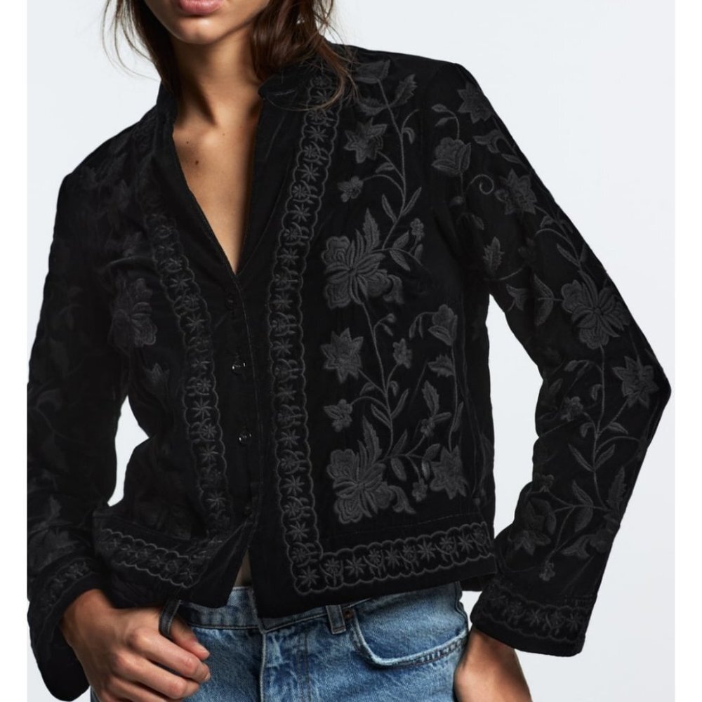 Zara Black Floral Embroidered Blazer Jacket